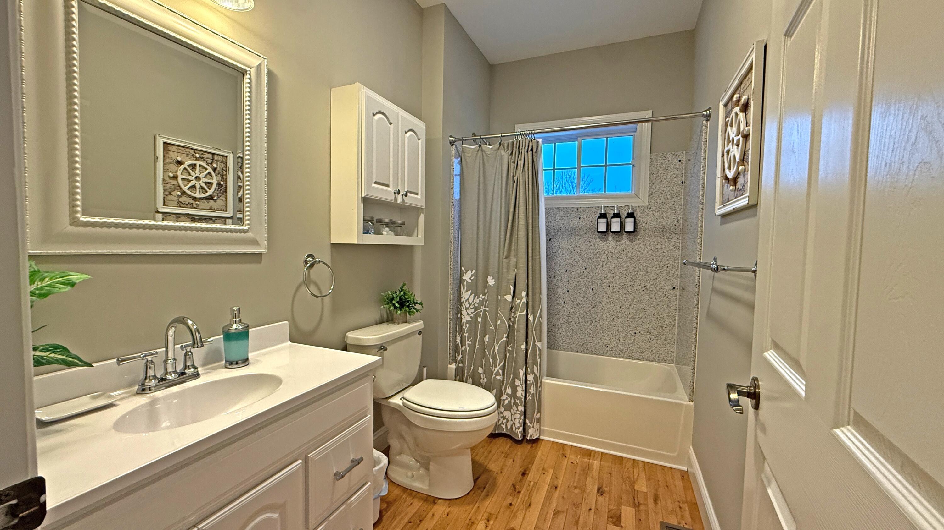 20 Easy Street Lubec ME 04652