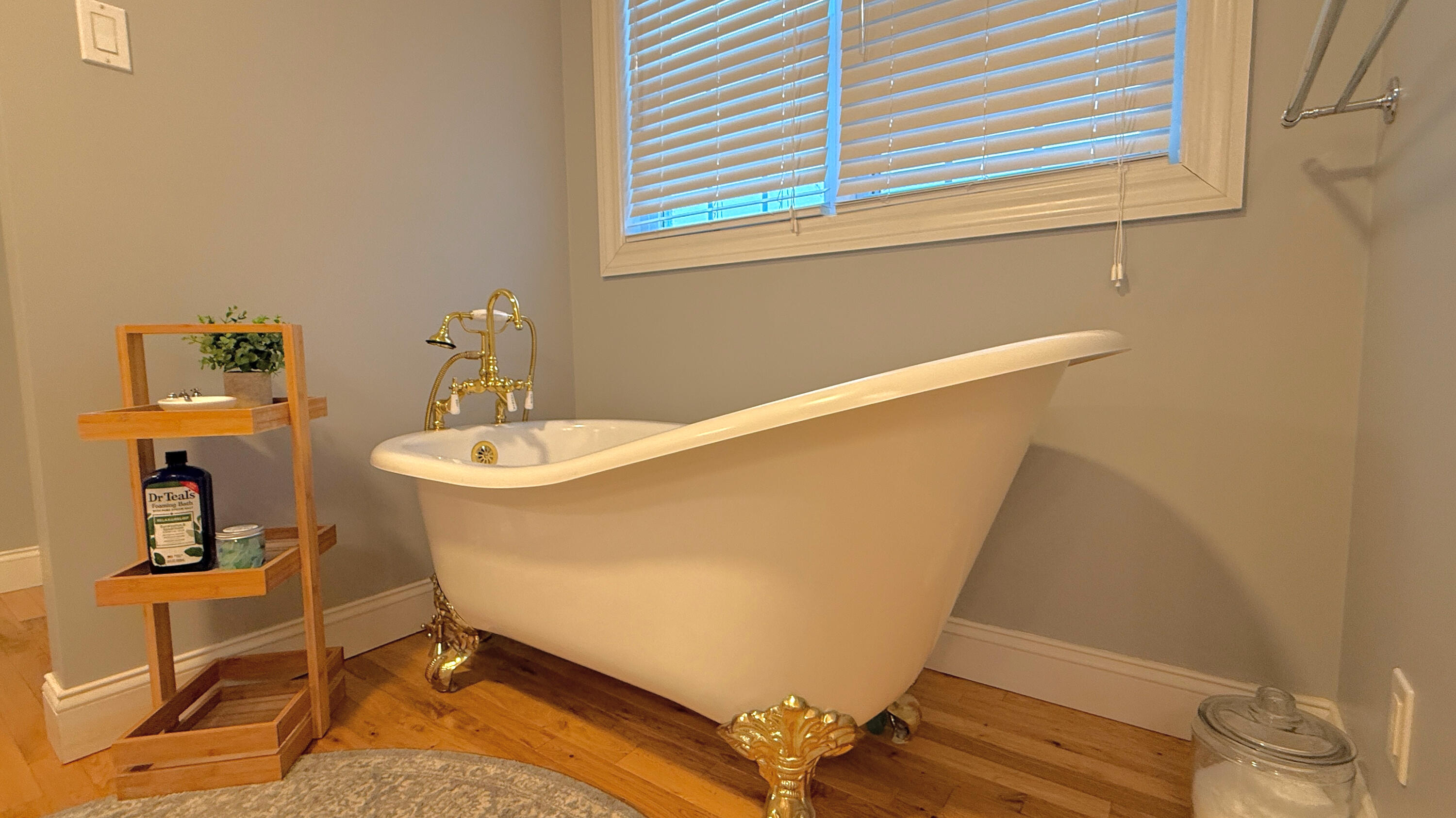 20 Easy Street Lubec ME 04652