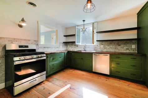 27 Whipple Road Gorham ME 04038