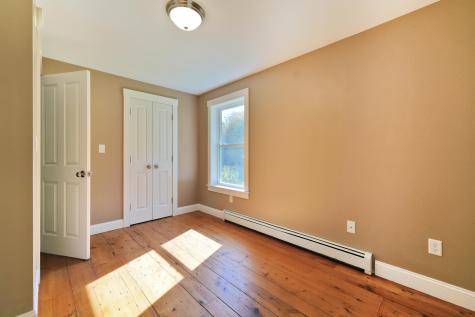 27 Whipple Road Gorham ME 04038