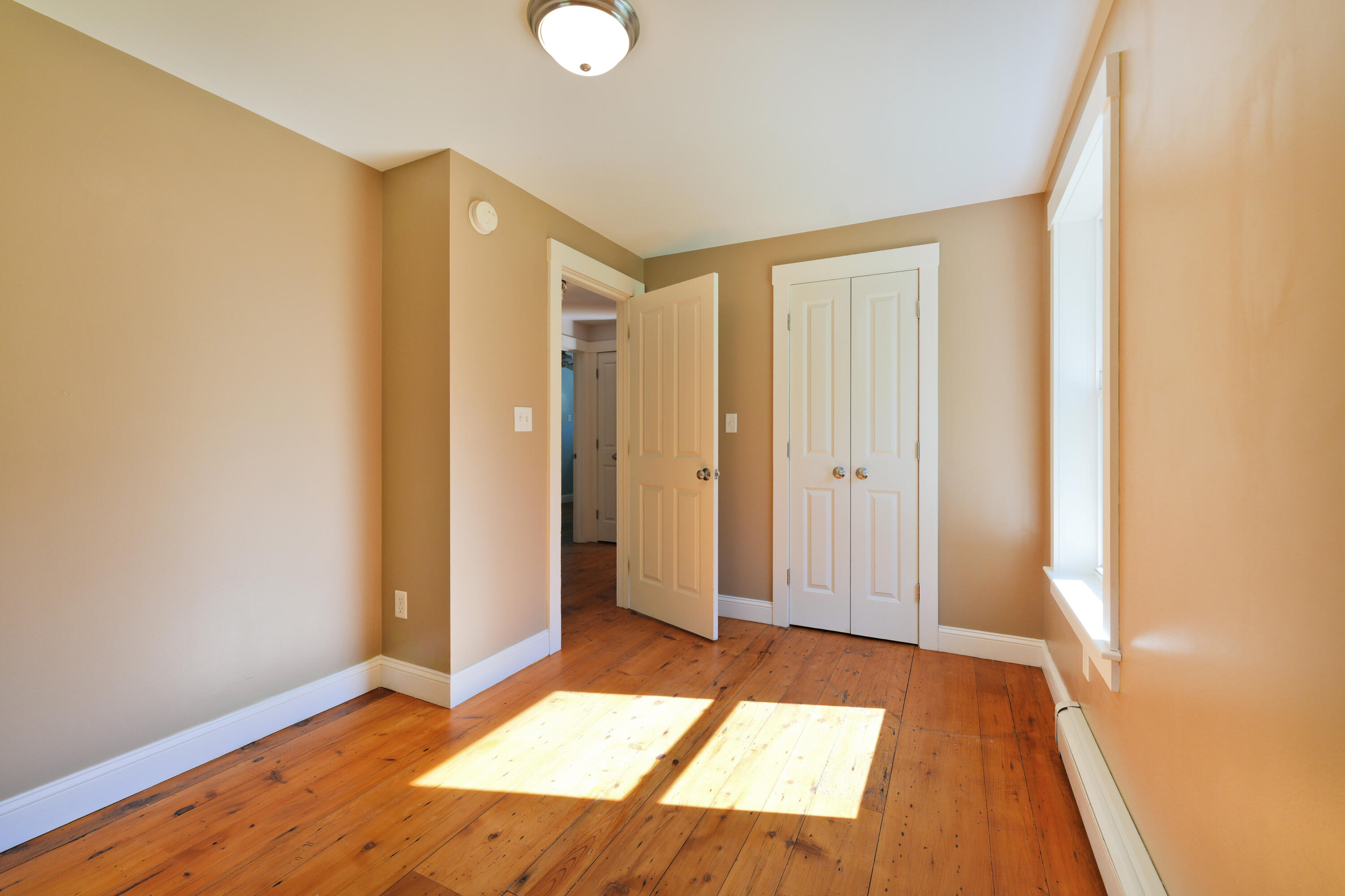 27 Whipple Road Gorham ME 04038