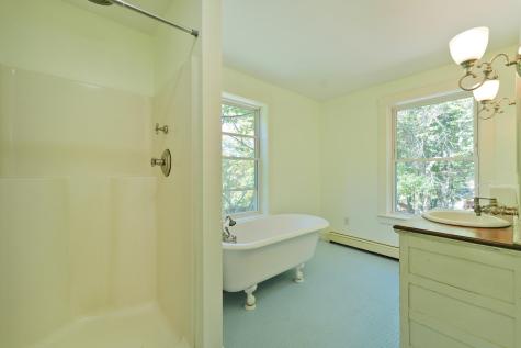 27 Whipple Road Gorham ME 04038