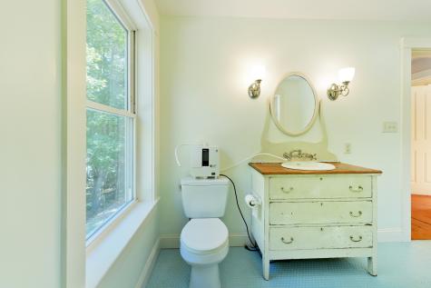 27 Whipple Road Gorham ME 04038