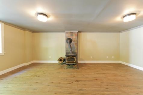 27 Whipple Road Gorham ME 04038