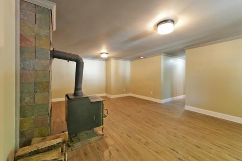 27 Whipple Road Gorham ME 04038