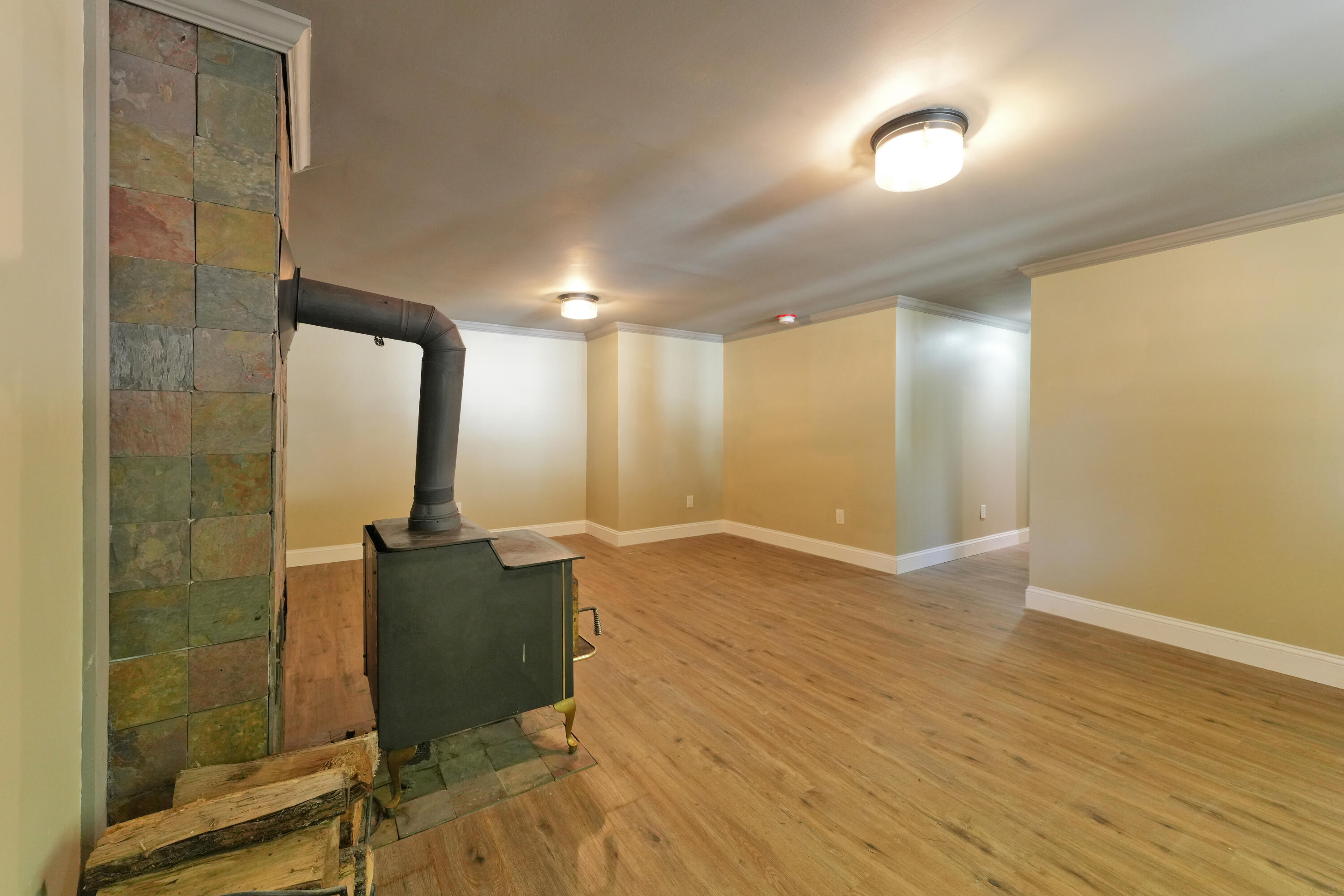 27 Whipple Road Gorham ME 04038