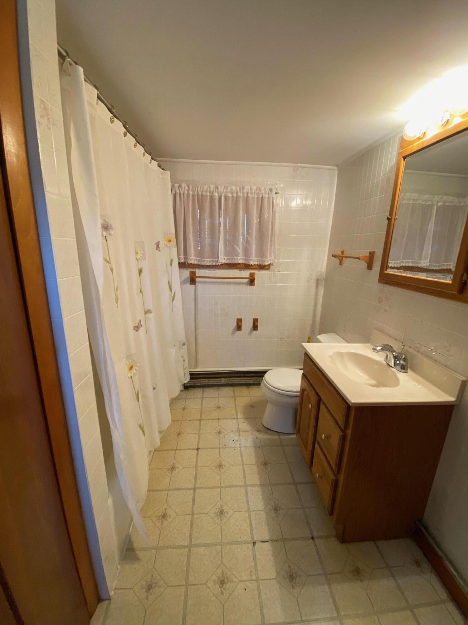 11 Wells Street Greenville ME 04441