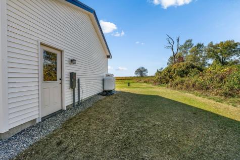 591 North Road Leeds ME 04263