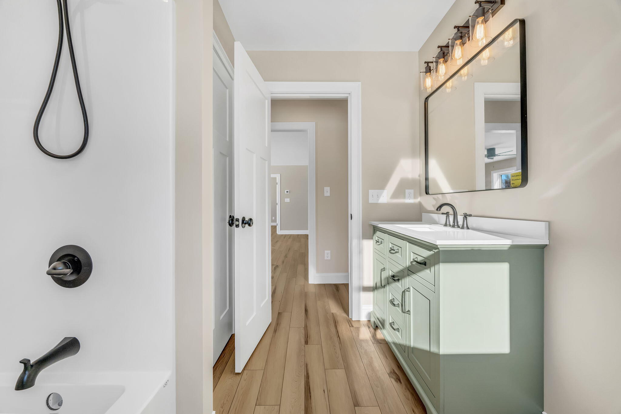 591 North Road Leeds ME 04263