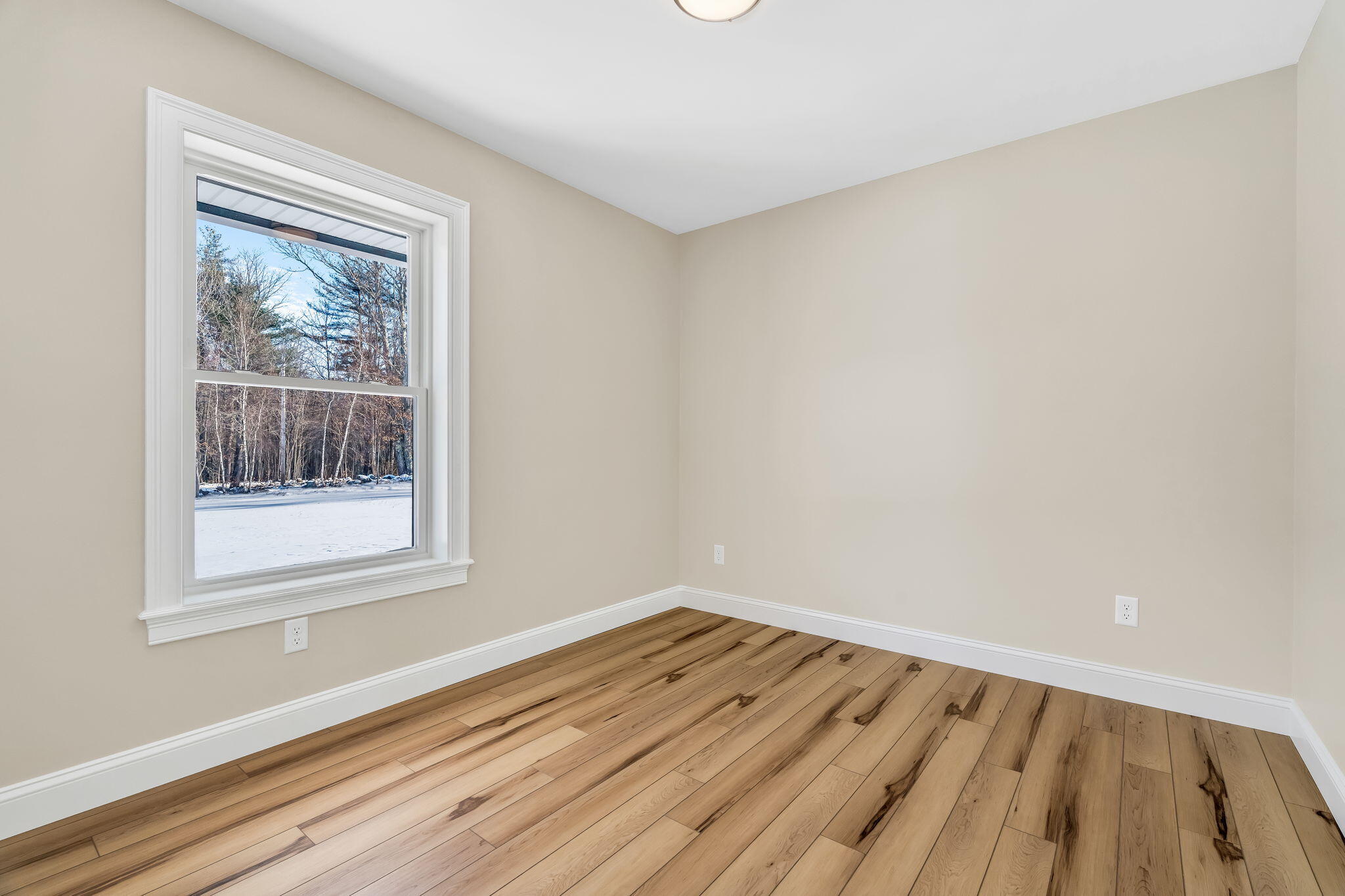 591 North Road Leeds ME 04263