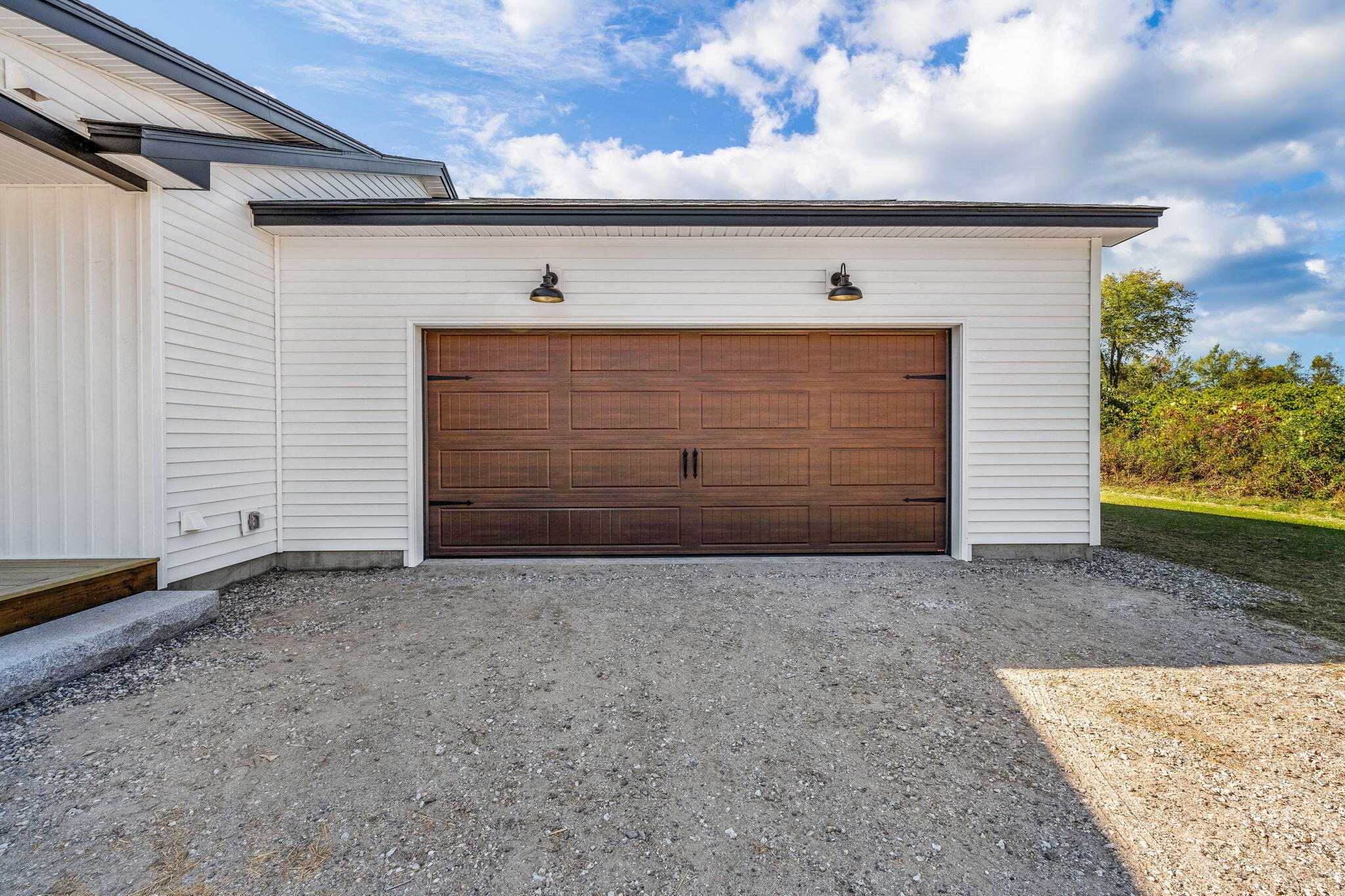 591 North Road Leeds ME 04263