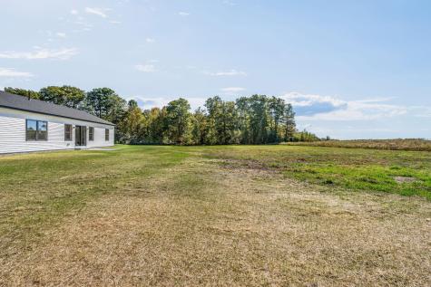 591 North Road Leeds ME 04263