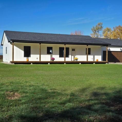 591 North Road Leeds ME 04263