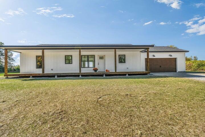 591 North Road Leeds ME 04263