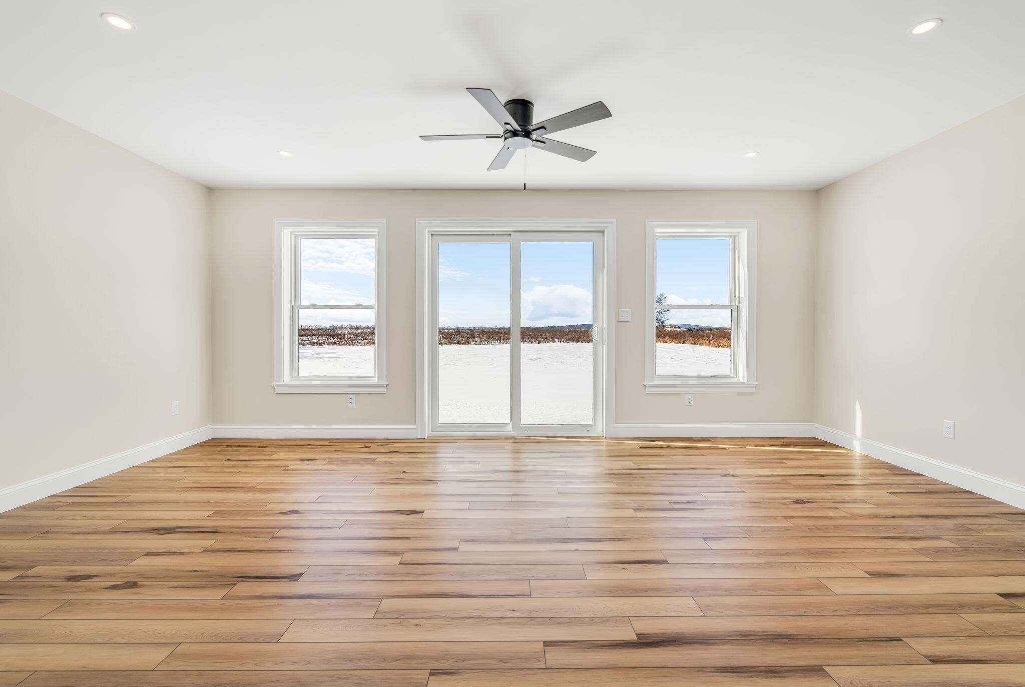 591 North Road Leeds ME 04263