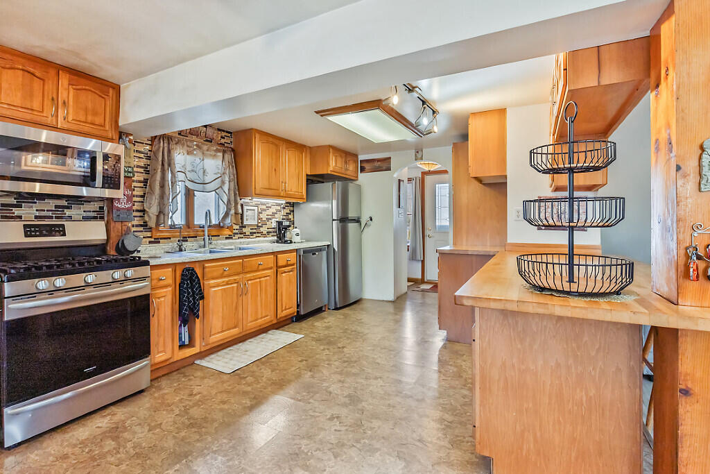 12 Town Line Road Belgrade ME 04917