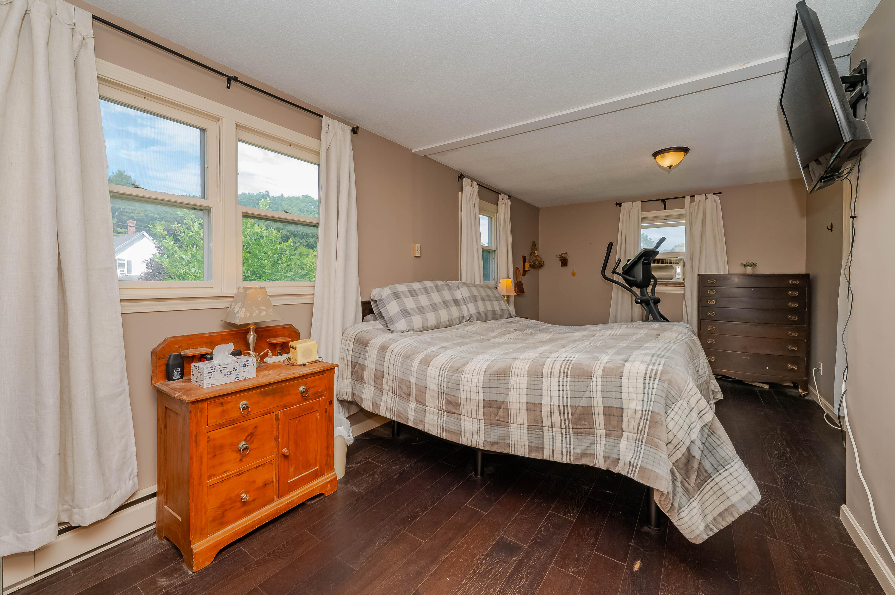 52 Dover Road Eliot ME 03903