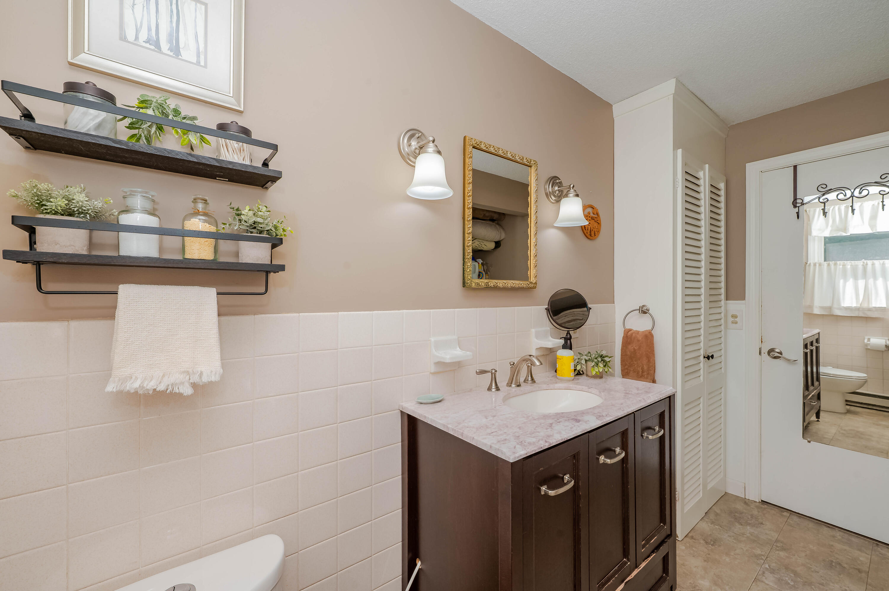 52 Dover Road Eliot ME 03903