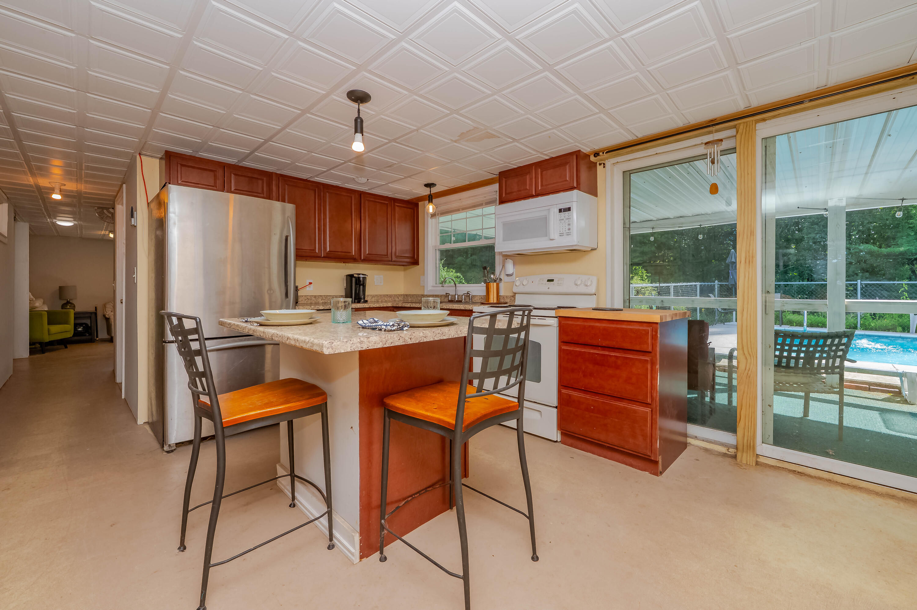 52 Dover Road Eliot ME 03903