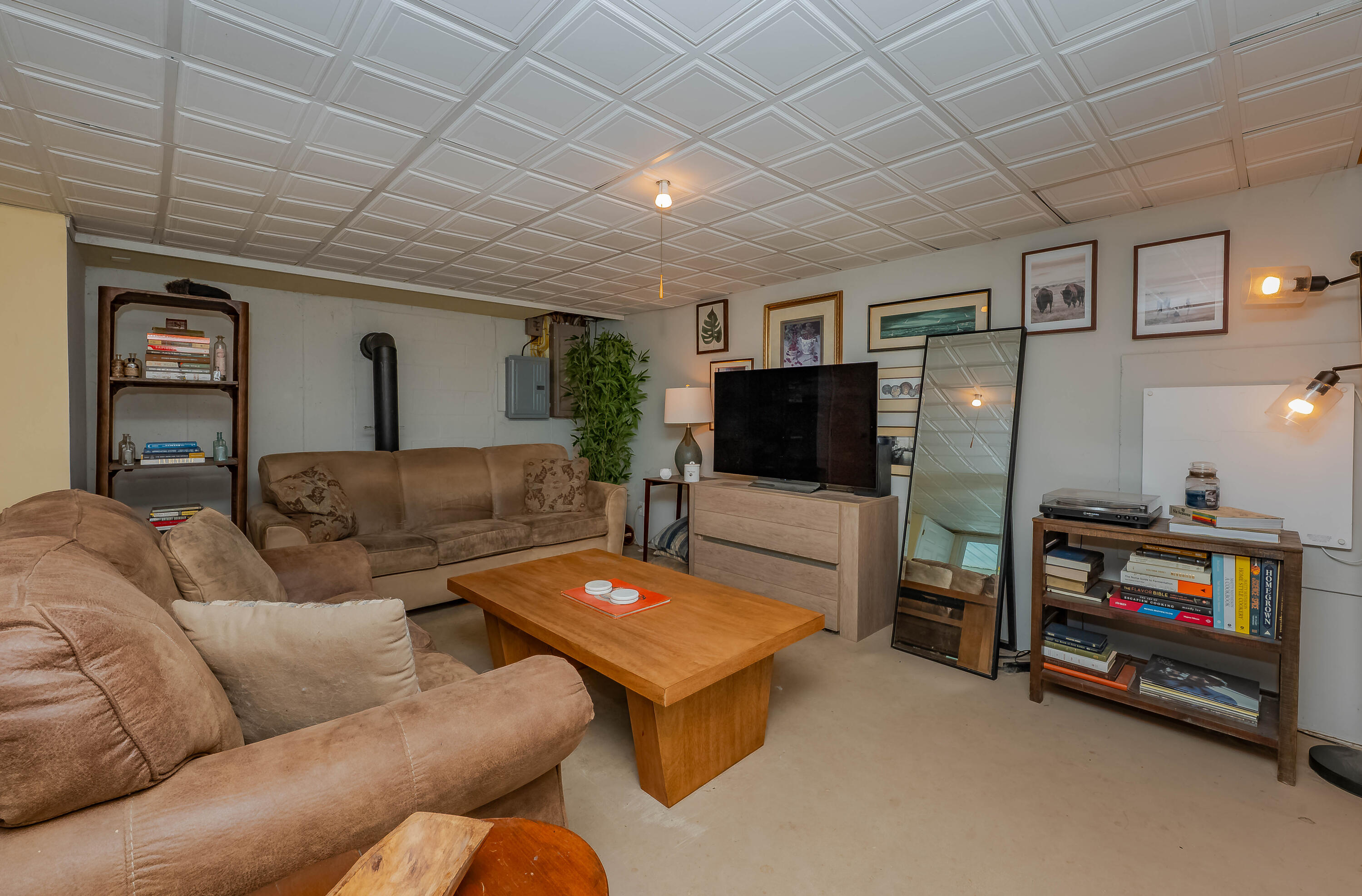 52 Dover Road Eliot ME 03903