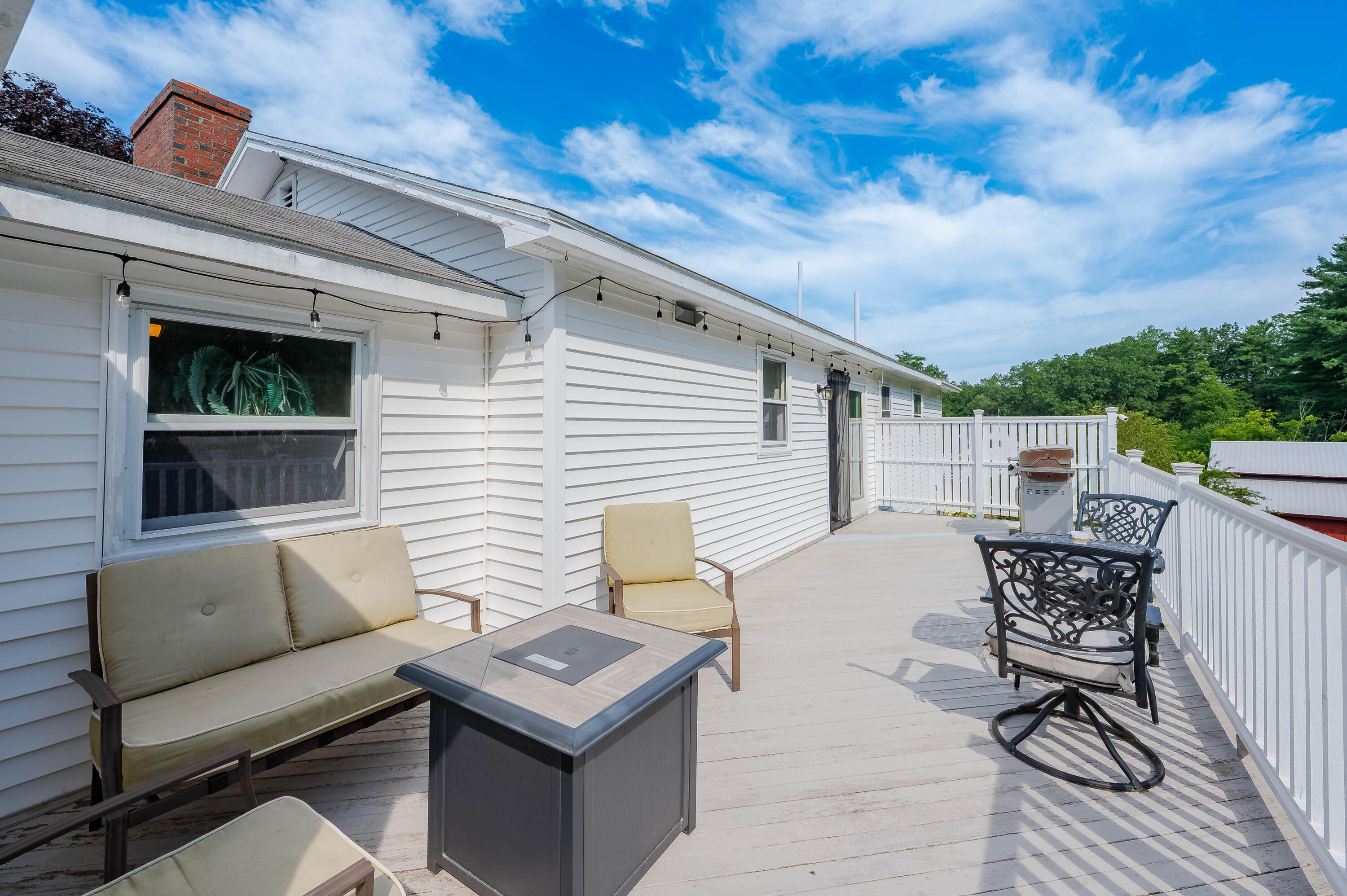 52 Dover Road Eliot ME 03903