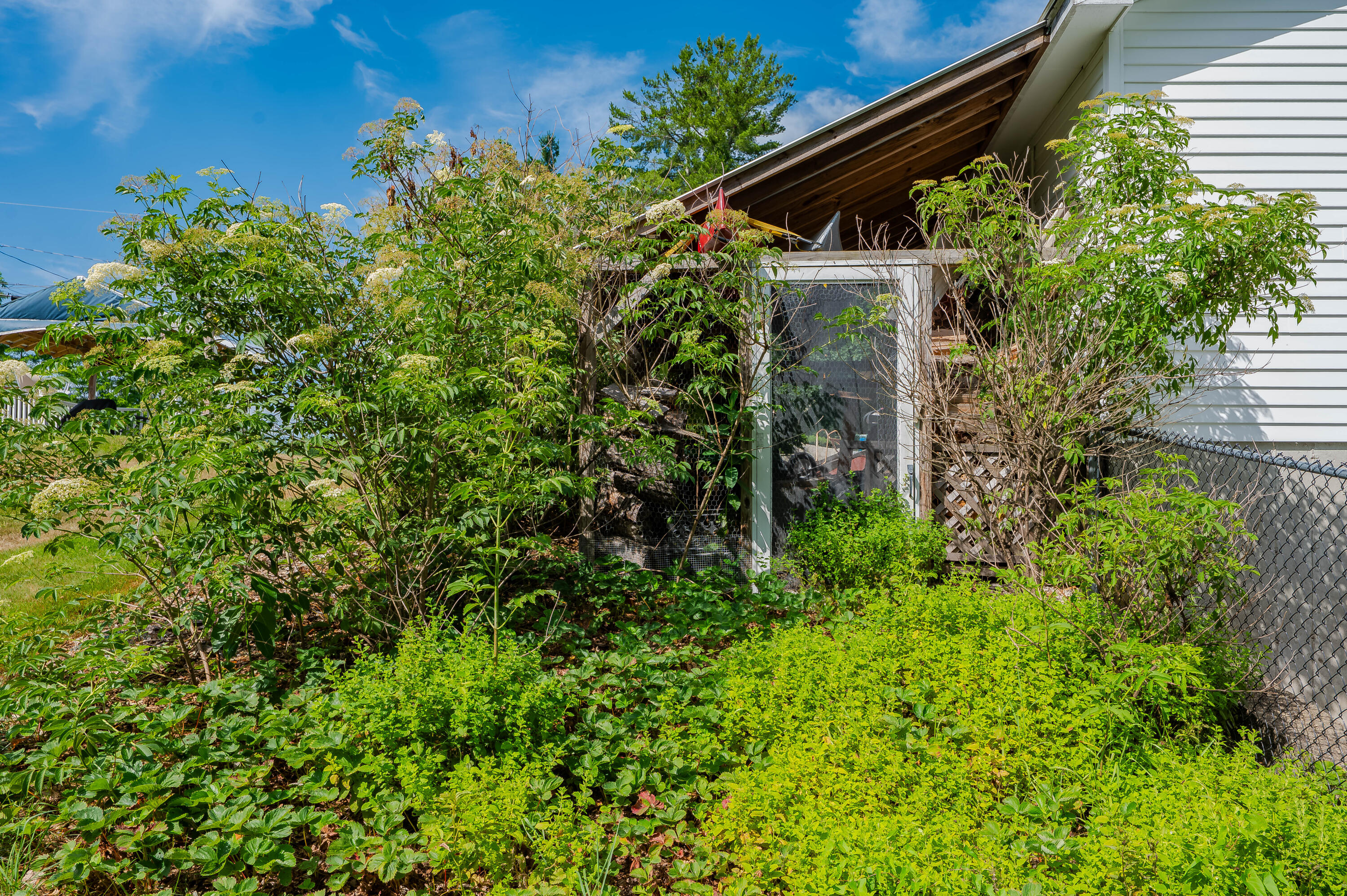 52 Dover Road Eliot ME 03903