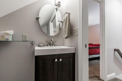 244 North Raymond Road Gray ME 04039