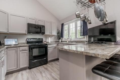 244 North Raymond Road Gray ME 04039