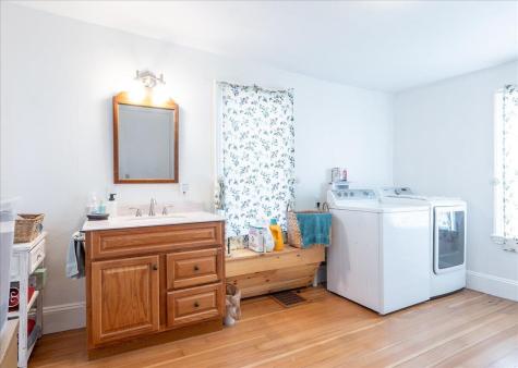40 Admontem Avenue Rockland ME 04841