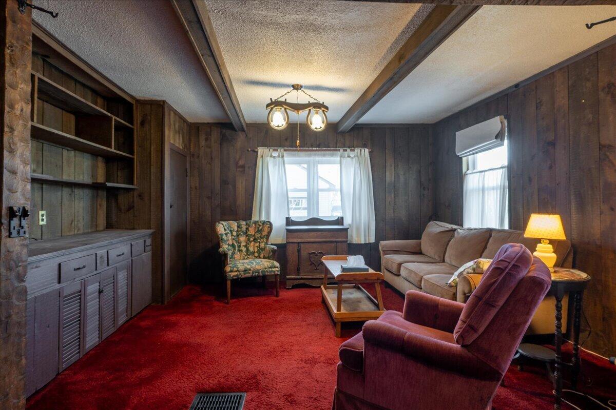 40 Admontem Avenue Rockland ME 04841