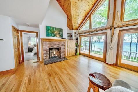 19 Glenview Lane Belfast ME 04915