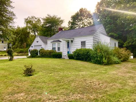 6 Clifton Road Falmouth ME 04105