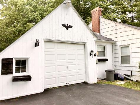 6 Clifton Road Falmouth ME 04105