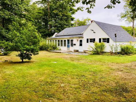 6 Clifton Road Falmouth ME 04105