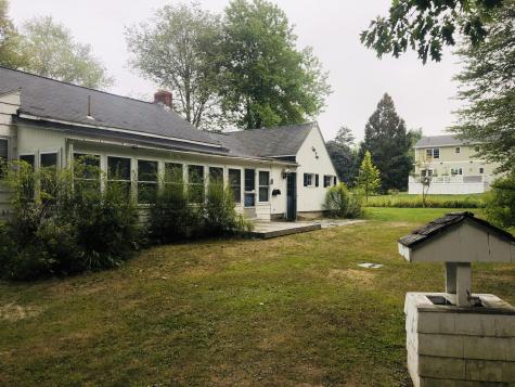 6 Clifton Road Falmouth ME 04105