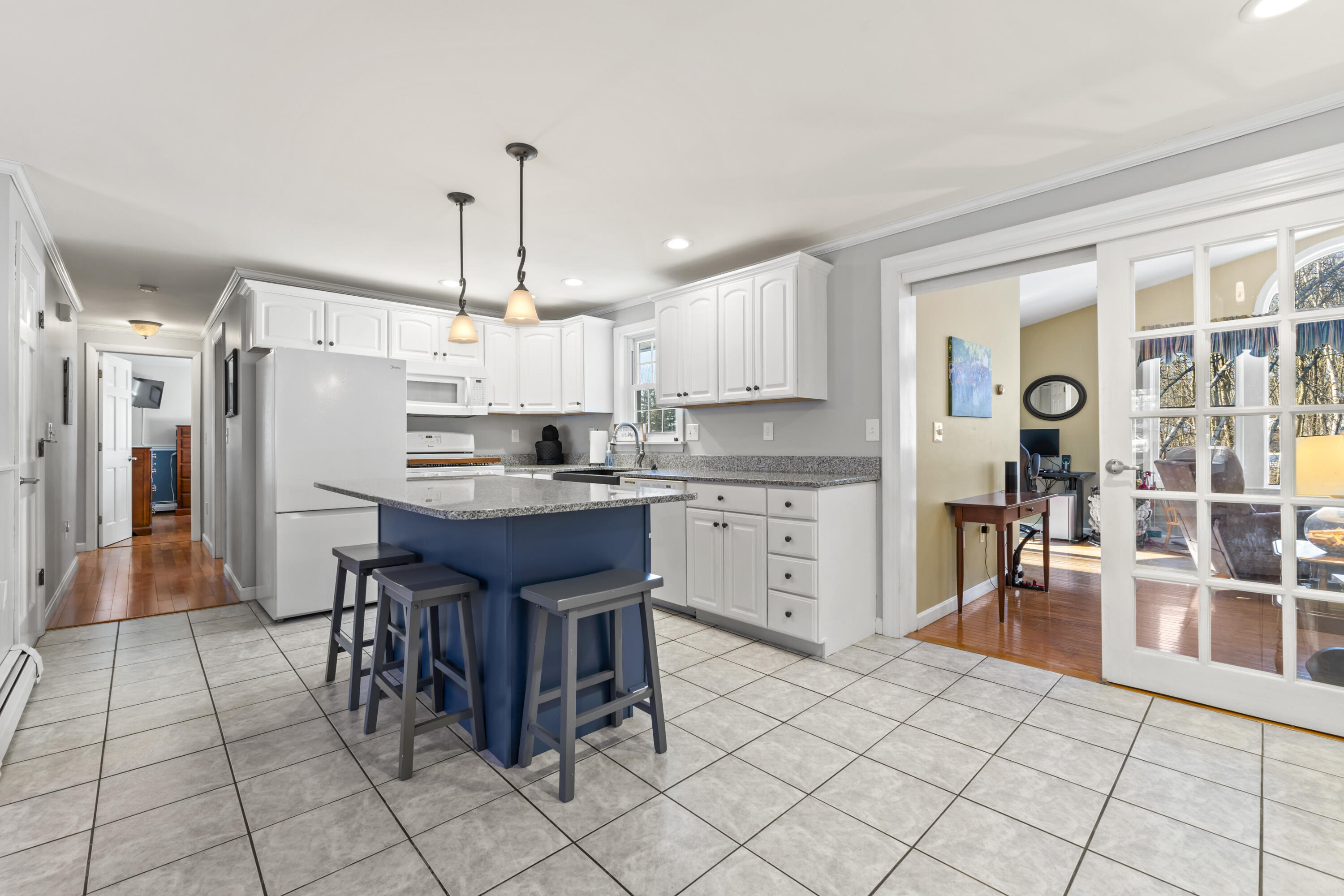 8 Sheffield Avenue Lewiston ME 04240