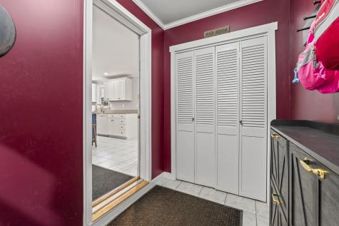 8 Sheffield Avenue Lewiston ME 04240