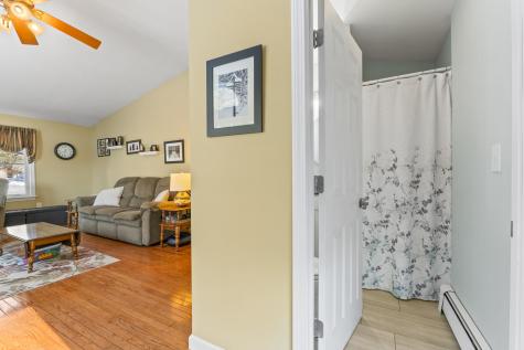 8 Sheffield Avenue Lewiston ME 04240