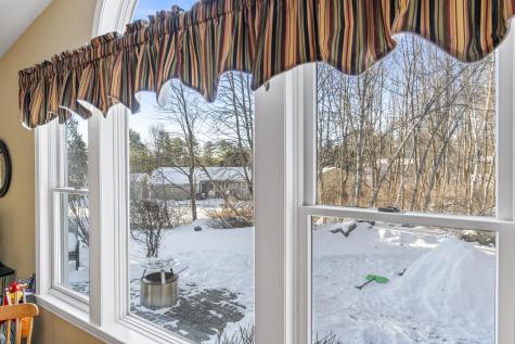 8 Sheffield Avenue Lewiston ME 04240