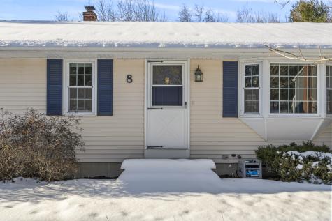 8 Sheffield Avenue Lewiston ME 04240