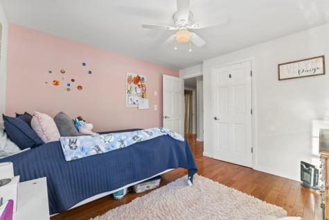 8 Sheffield Avenue Lewiston ME 04240