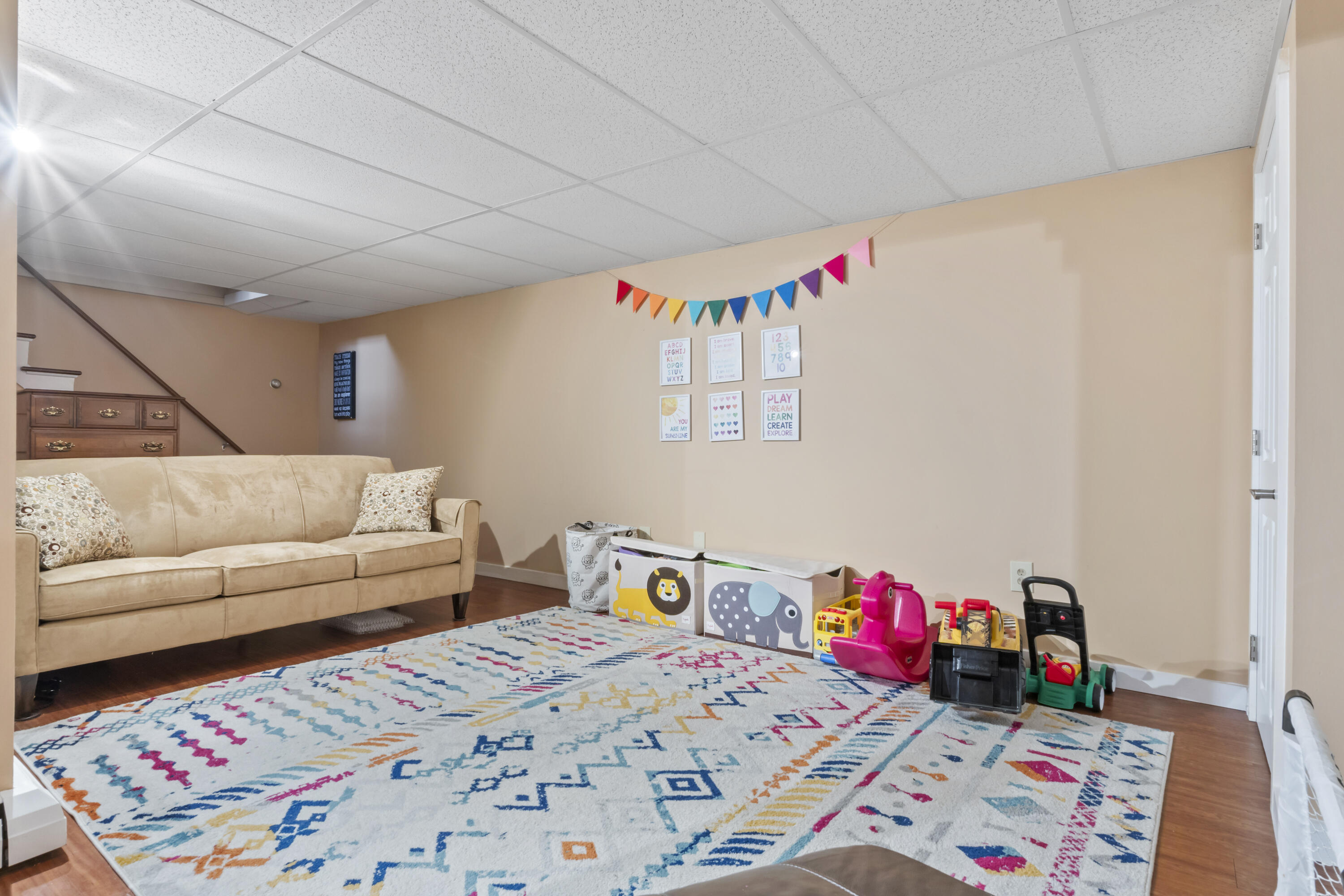 8 Sheffield Avenue Lewiston ME 04240