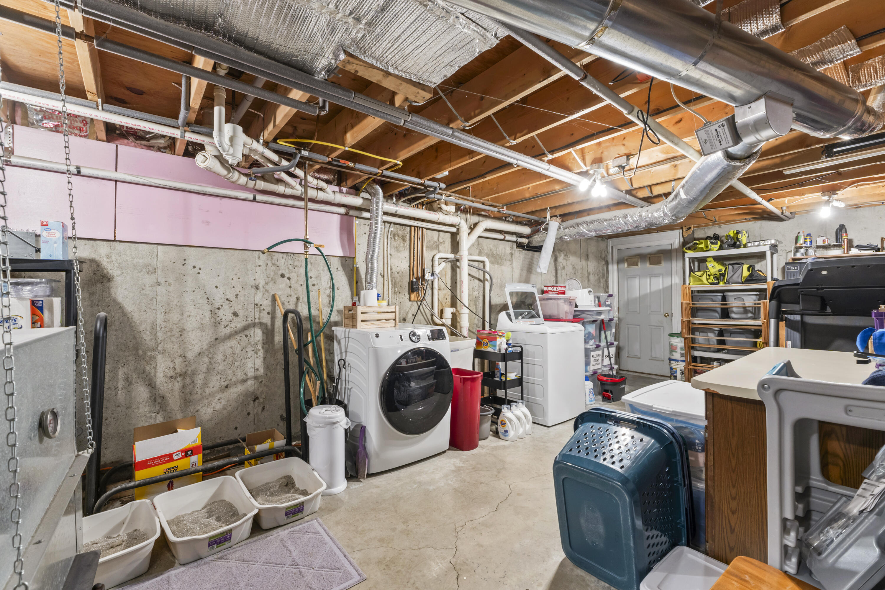 8 Sheffield Avenue Lewiston ME 04240