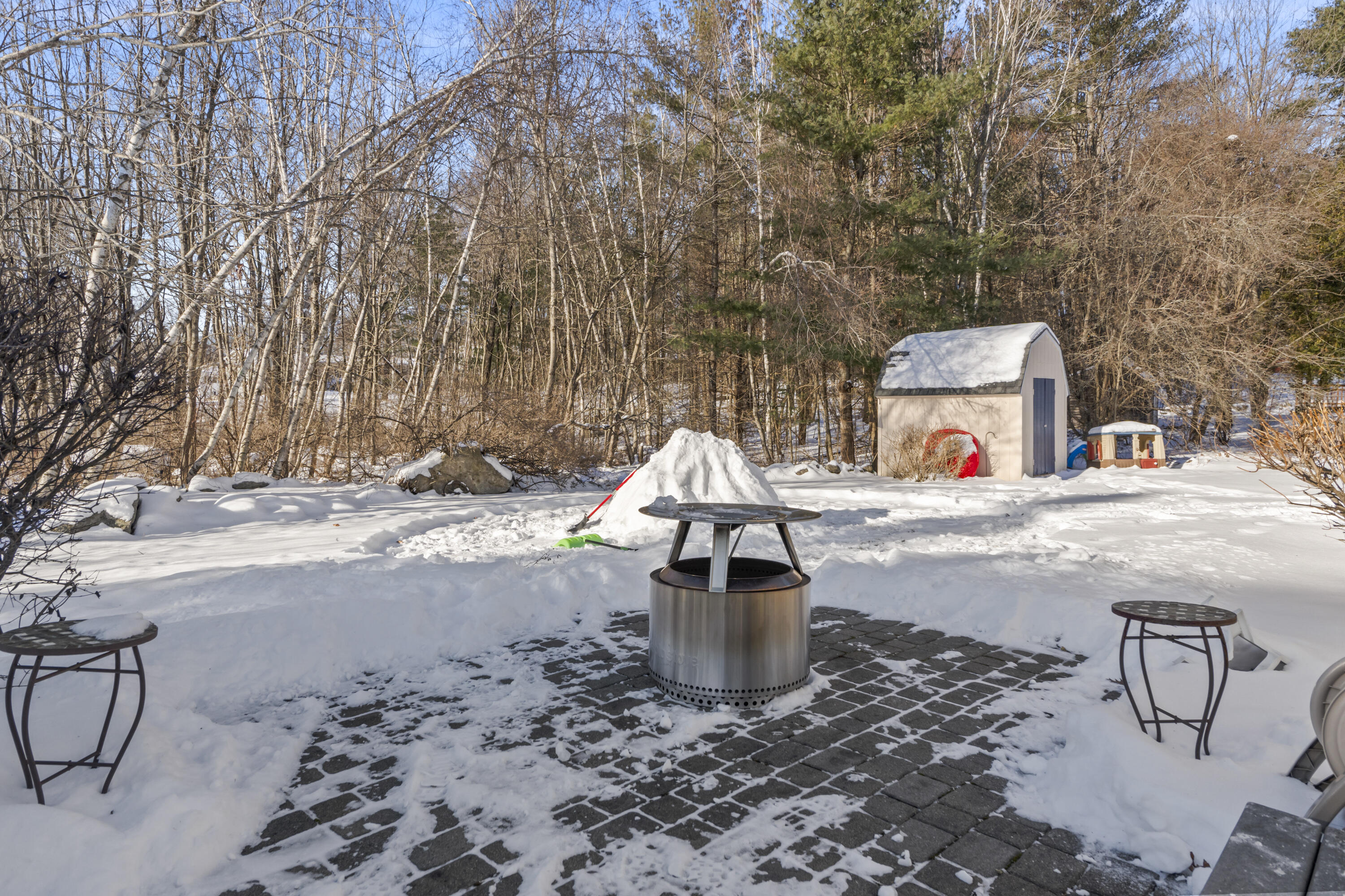 8 Sheffield Avenue Lewiston ME 04240