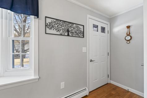 8 Sheffield Avenue Lewiston ME 04240