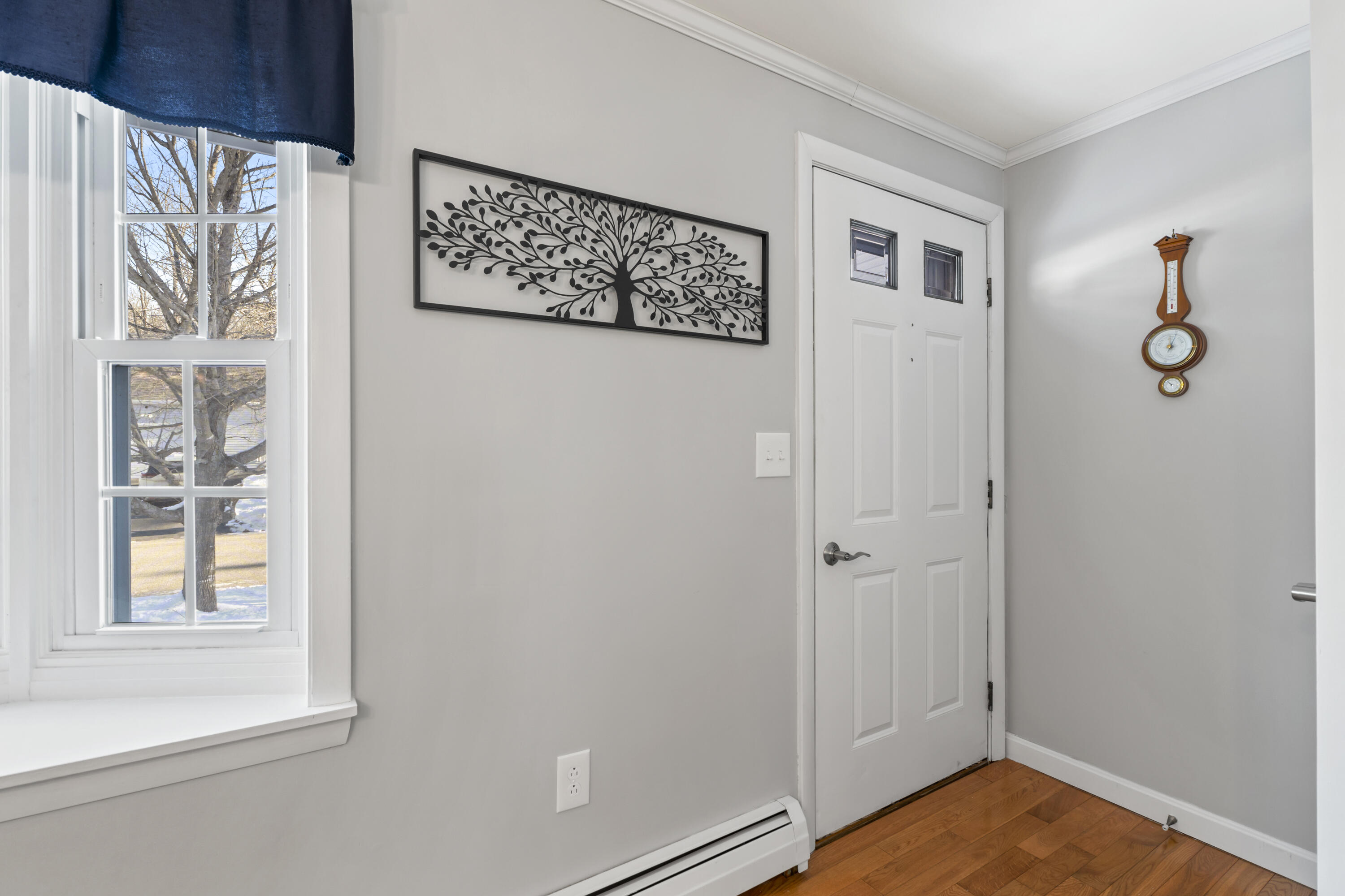 8 Sheffield Avenue Lewiston ME 04240