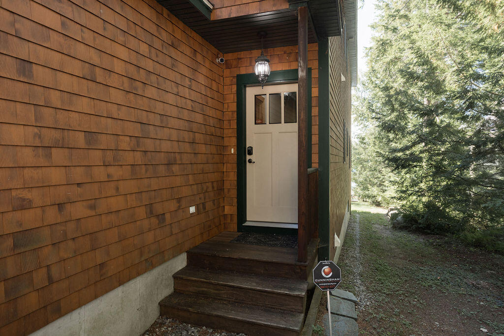 142 Lakewood Road Casco ME 04015