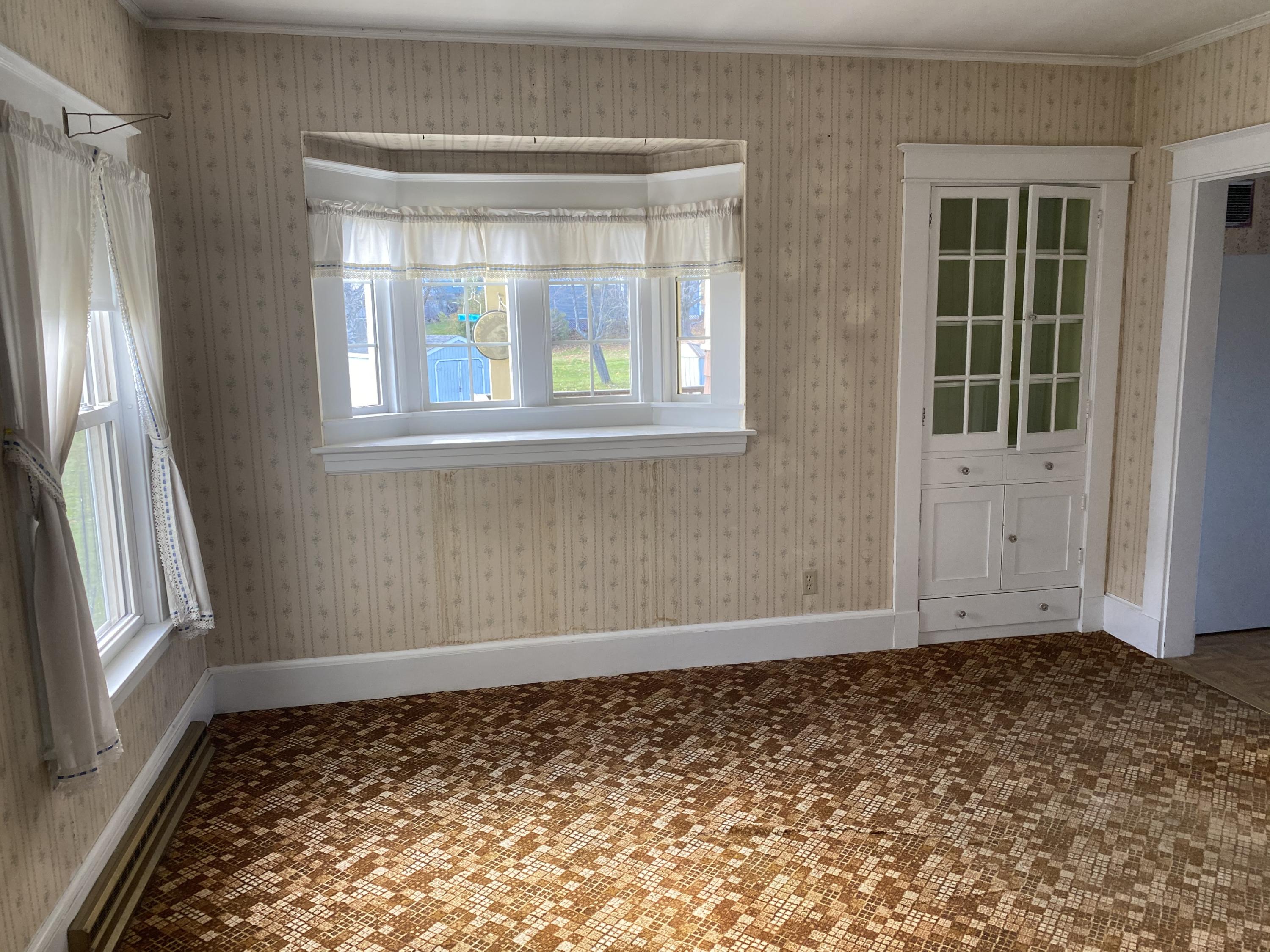 205 E Main Street Dover-foxcroft ME 04426
