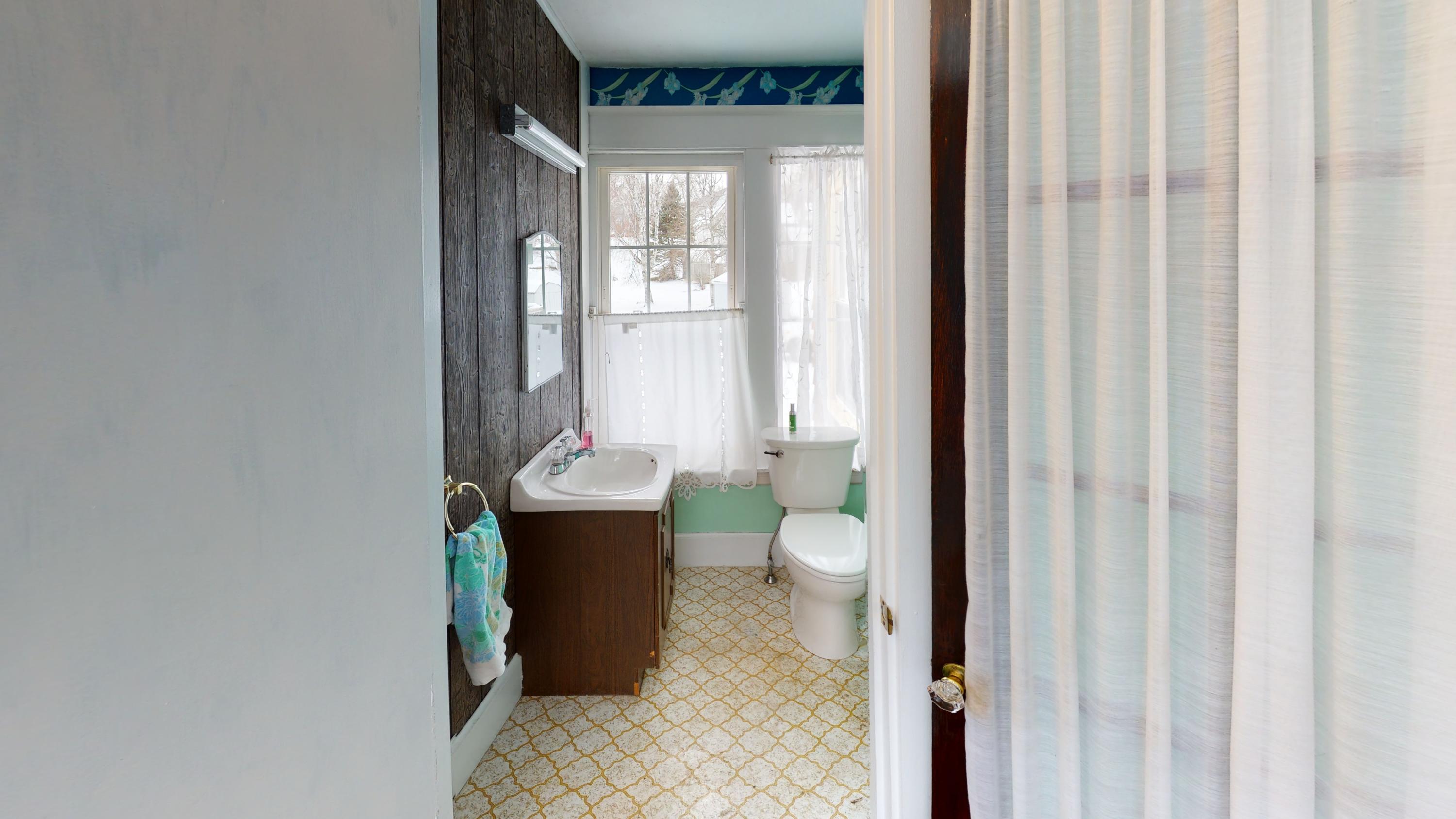 205 E Main Street Dover-foxcroft ME 04426