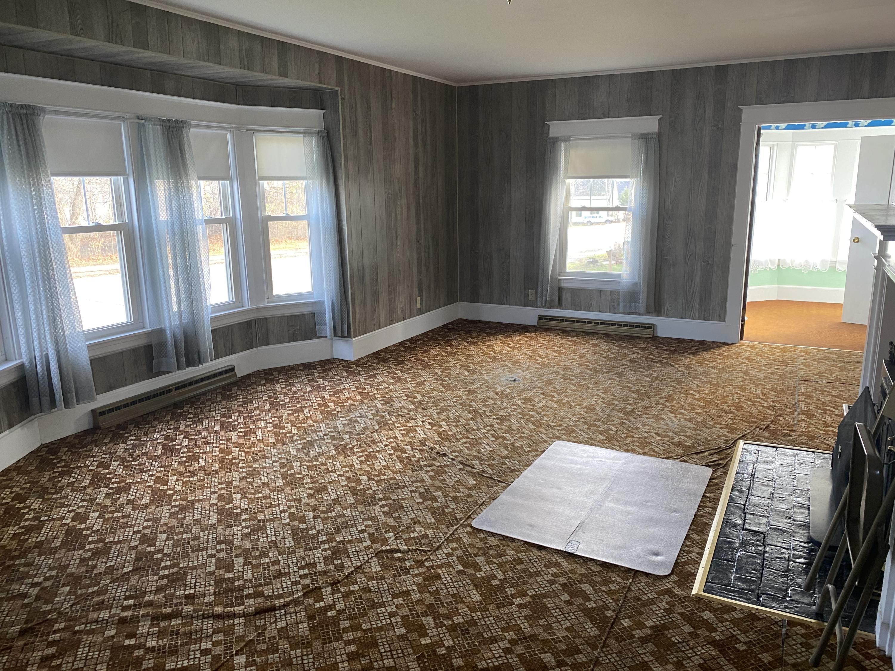 205 E Main Street Dover-foxcroft ME 04426